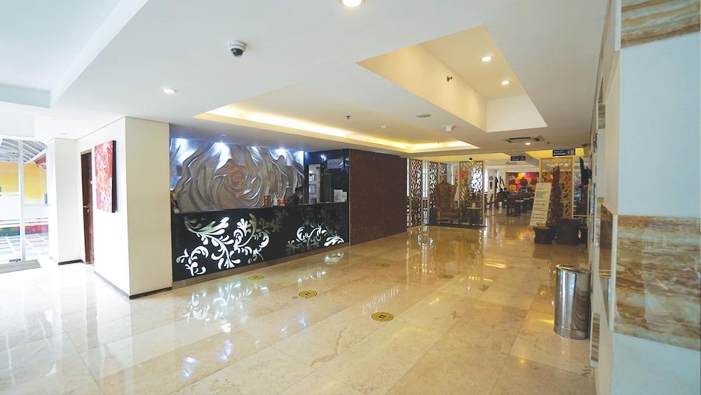 1O1 Urban Jakarta Thamrin Экстерьер фото