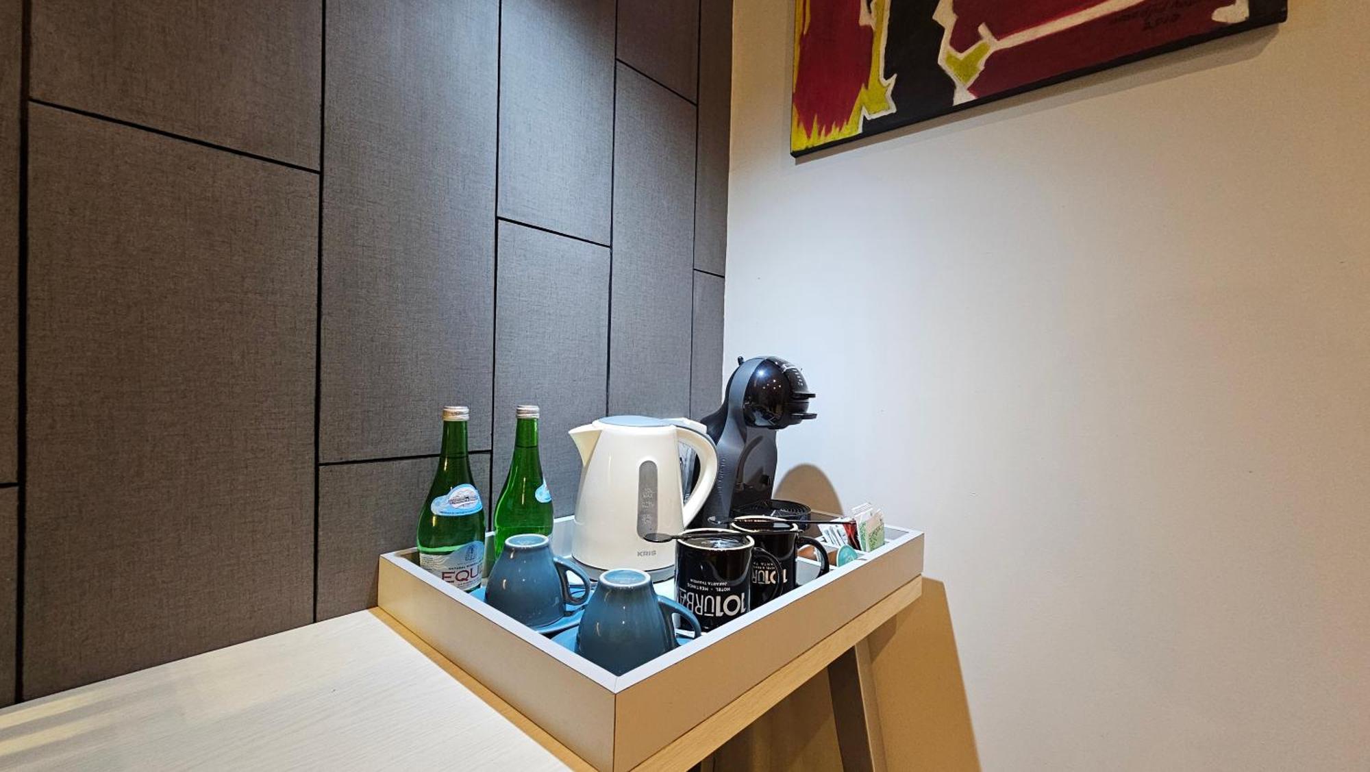 1O1 Urban Jakarta Thamrin Экстерьер фото